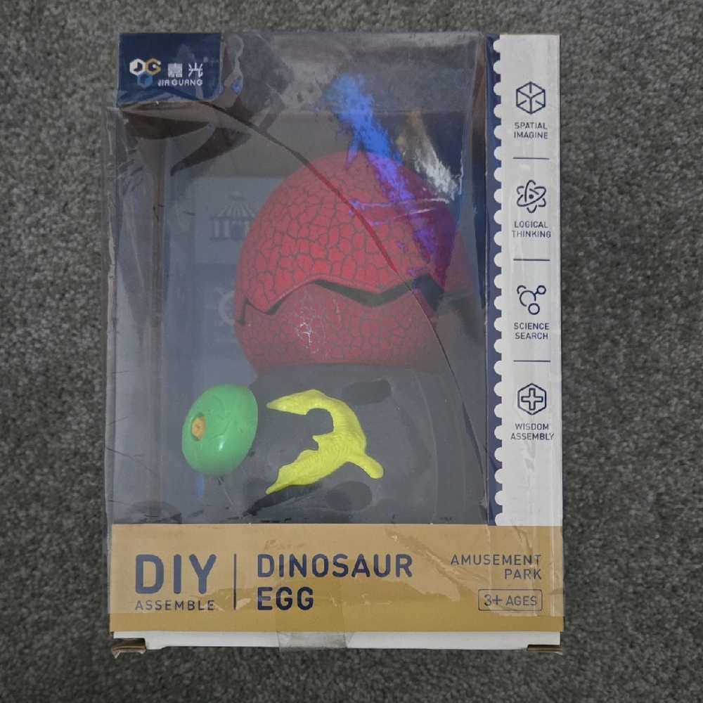 DIY Dinosaur Egg Amusement Park